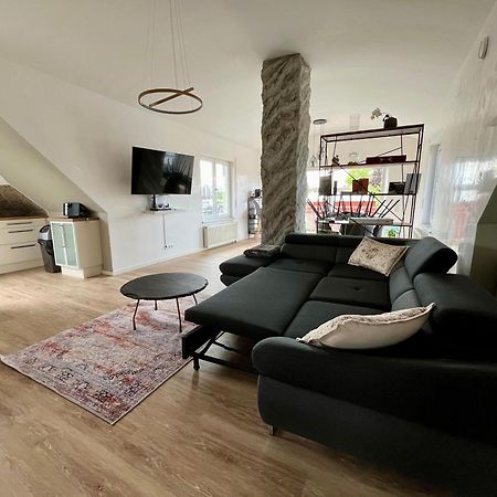 Dreamstay Augsburg Traum Penthouse Goeggingen Bagian luar foto