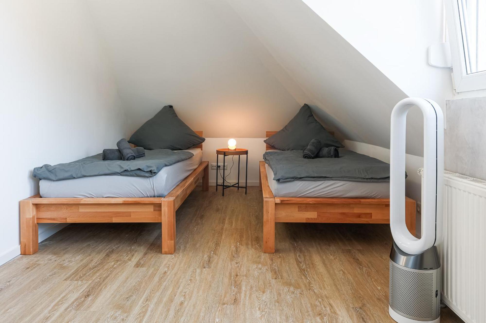 Dreamstay Augsburg Traum Penthouse Goeggingen Bagian luar foto